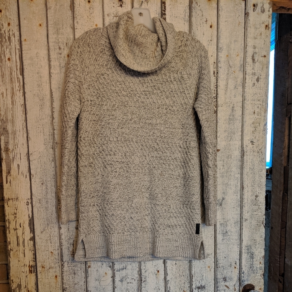 Knit turtleneck